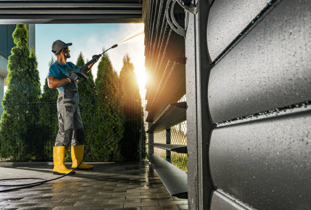 Best Driveway Pressure Washing  in Diamond Ridge, AK